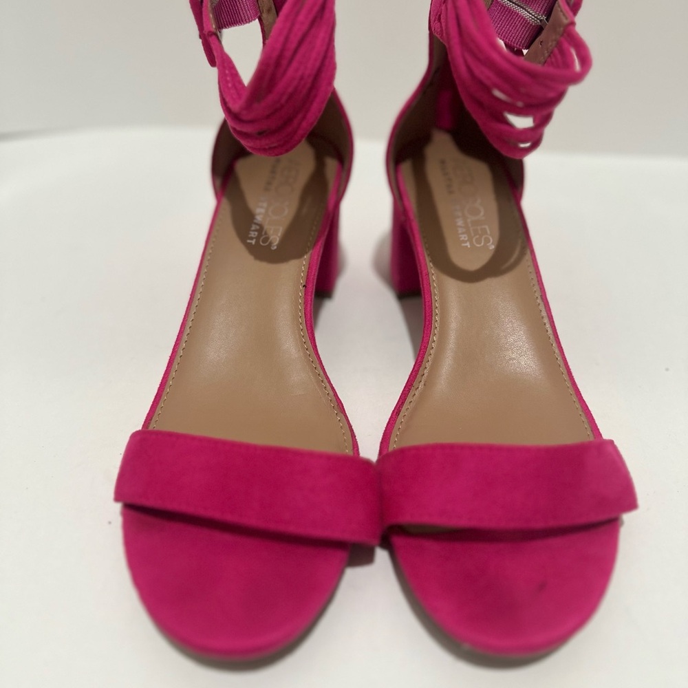 Bright pink aerosols, Martha Stewart sandals, size 9
